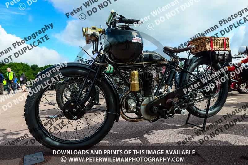 Vintage motorcycle club;eventdigitalimages;no limits trackdays;peter wileman photography;vintage motocycles;vmcc banbury run photographs